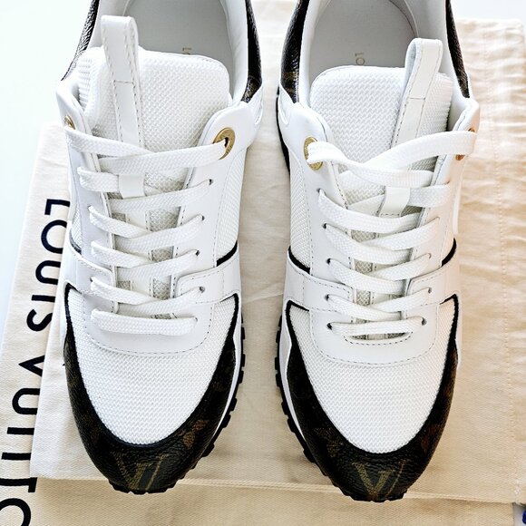 LOUIS VUITTON Run Away Sneaker - Picture 7 of 16